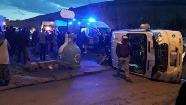 Ankara’da öğrenci servisi devrildi, 6 çocuk yaralandı