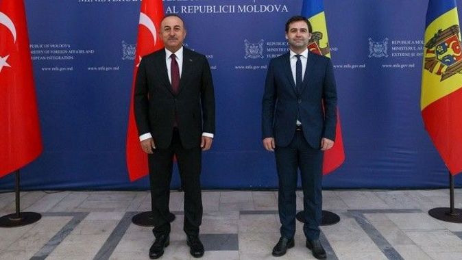 Bakan Çavuşoğlu&#039;ndan Moldova&#039;ya destek mesajı