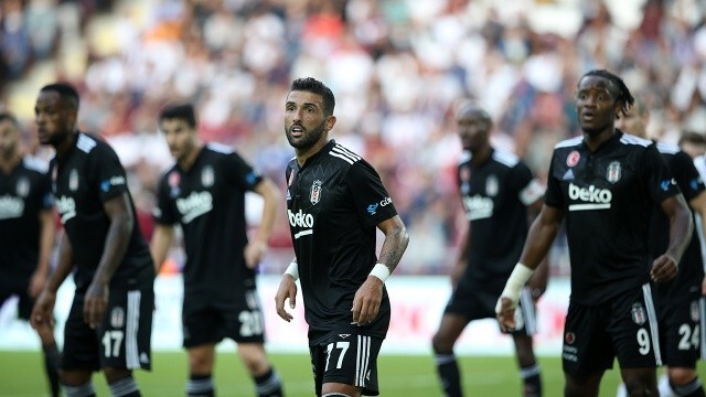 Beşiktaş&#039;ta Sporting Lizbon maçı kadrosu belli oldu