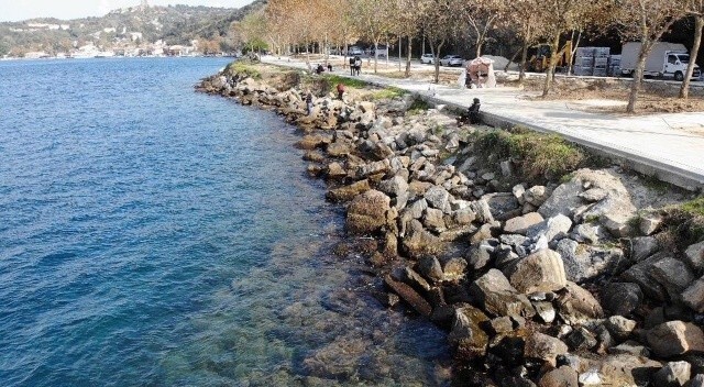 Beykoz&#039;da korkutan görüntü: Deniz çekildi