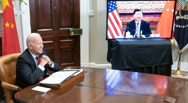 Biden ve Çin Başkanı Xi’den 3.5 saatlik kritik görüşme