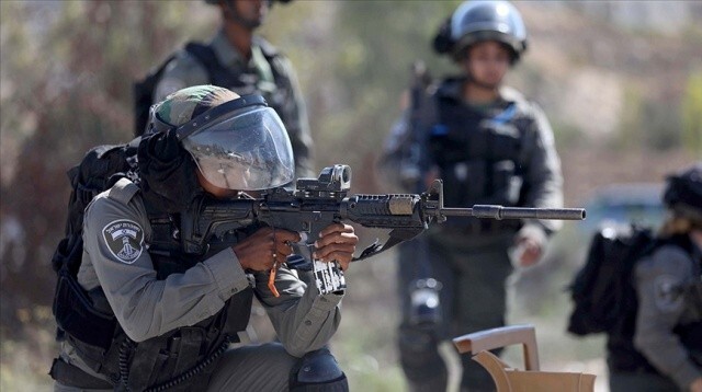 İsrail güçleri El Halil köylerine saldırdı: 4 yaralı