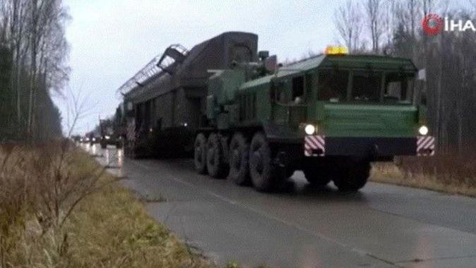 Rusya&#039;dan gövde gösterisi! Belarus ve Ukrayna sınırı yakınlarına balistik füze yerleştirdi