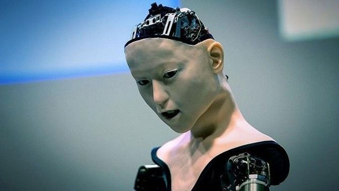 Bilim kurgu filmleri gerçek oluyor: Robotlarla yaşama fikrine alışalım