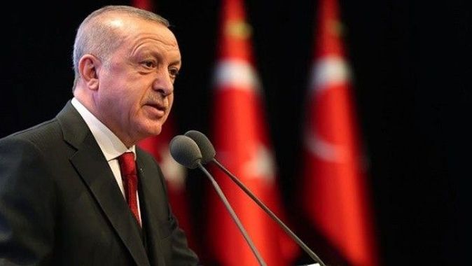 Erdoğan&#039;dan Hasan Karakaya mesajı: Kalemleriyle malum cephelere korku salmışlardır