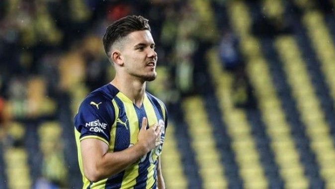 Fenerbahçe’nin genç yıldızı Ferdi Kadıoğlu milli takım kararını verdi