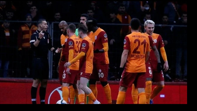 Galatasaray maçına damga vuran Zorbay Küçük’ün savunması ortaya çıktı: Karar verildi