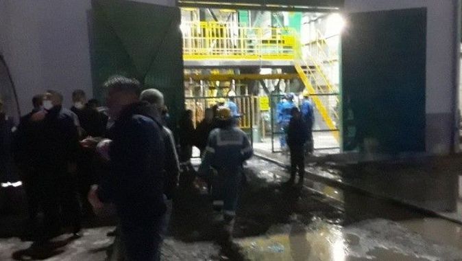 İzmir&#039;de maden ocağında kısmi göçük: 48 kişi kurtarıldı tedavileri sürüyor