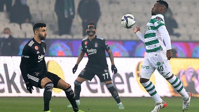 Karaveli yönetimindeki Beşiktaş, ilk yenilgisini Konya’da aldı