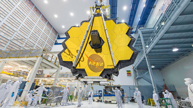 Tarihi görev için nefesler tutuldu: James Webb Uzay Teleskobu fırlatılacak