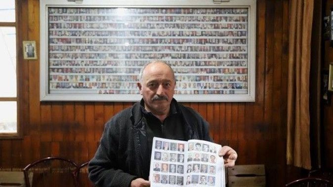 kahvehanecinin ilginç koleksiyonu: Ölen kişilerin fotoğraflarını topluyor