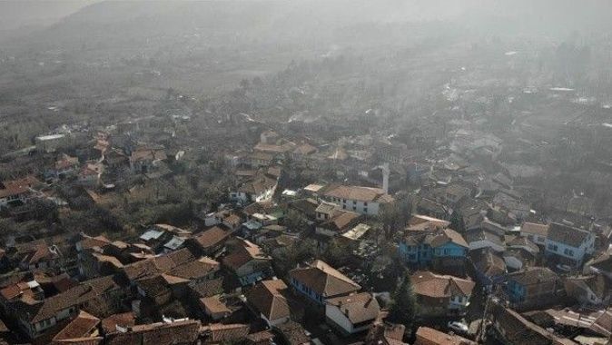 Uludağ’ın eteklerinde kurulan köyün nüfusu hafta sonu 70 kat artıyor