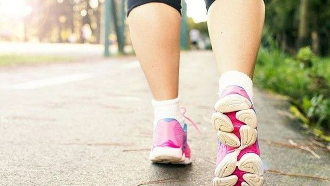 10 bin adım kaç kalori yaktırır? (Günlük 10 bin adım atmanın faydaları)