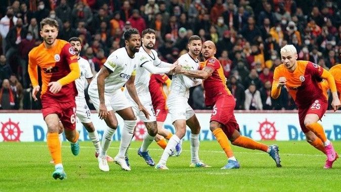 Galatasaray, Kasımpaşa&#039;ya 3-1 yenildi
