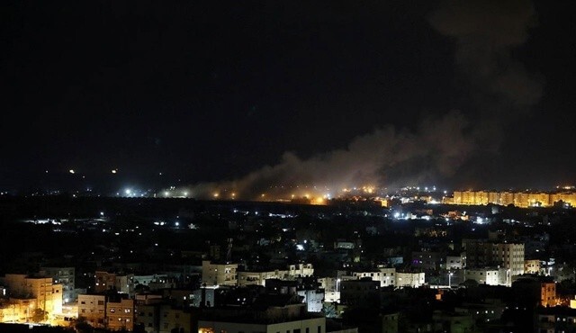 İsrail uçaklarından Gazze Şeridi&#039;ne hava saldırısı