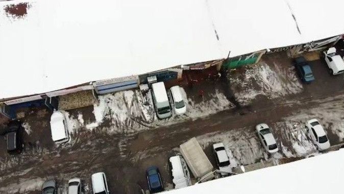 İstanbul’a yağan kar oto sanayilerde yoğunluk oluşturdu