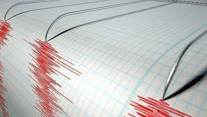 İzmir açıklarında 4,3 büyüklüğünde deprem