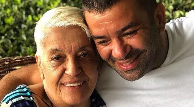 Oyuncu Bülent Şakrak’ın acı günü: Annesi hayatını kaybetti