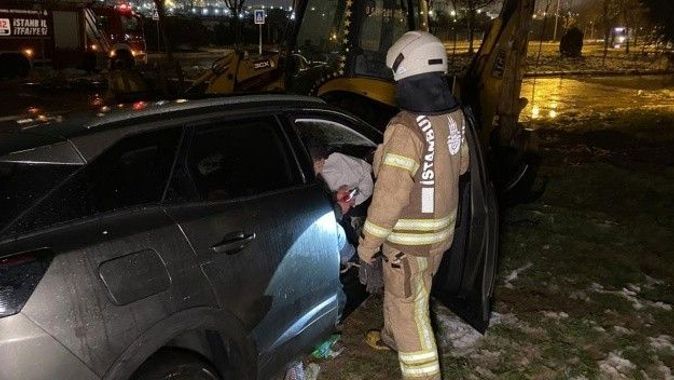 Tuzla’da kaza yapan sürücü şoka girdi: “Keşke ben ölseydim”