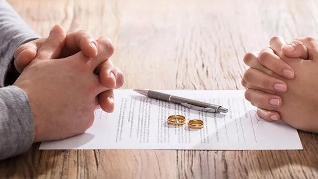 Yargıtay&#039;dan emsal karar: Boşanmaya neden olan eşe nafaka yok