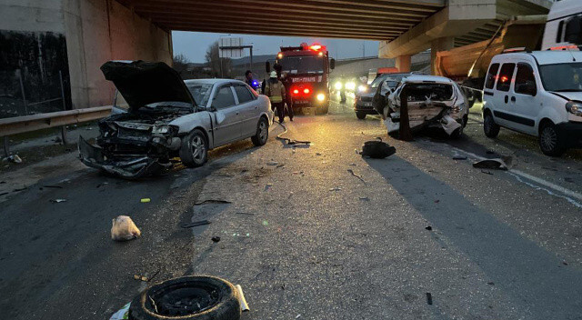 Çekmeköy’de zincirleme kaza: 7 araç birbirine girdi