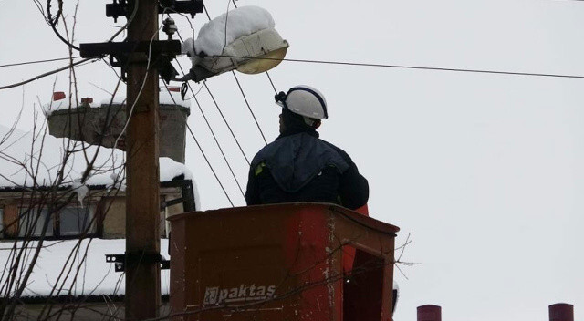 Enerji Bakanı Dönmez: Isparta&#039;da elektrik faturalarının tahsilatı bir ay ertelendi