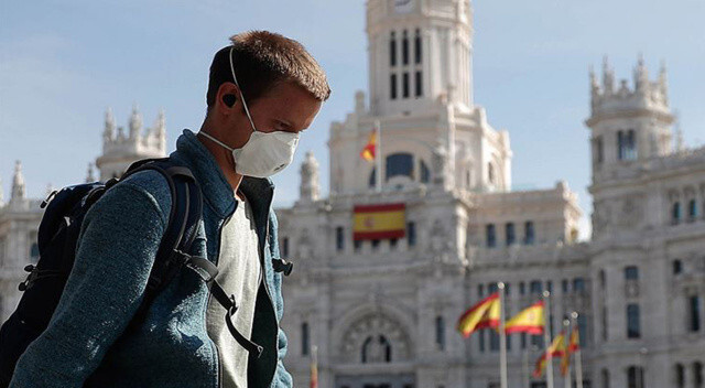 İspanya&#039;da açık alanda maske zorunluluğu kaldırılıyor