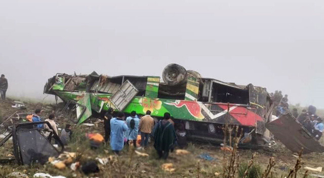 Peru’da otobüs vadiye yuvarlandı: 22 ölü, 33 yaralı