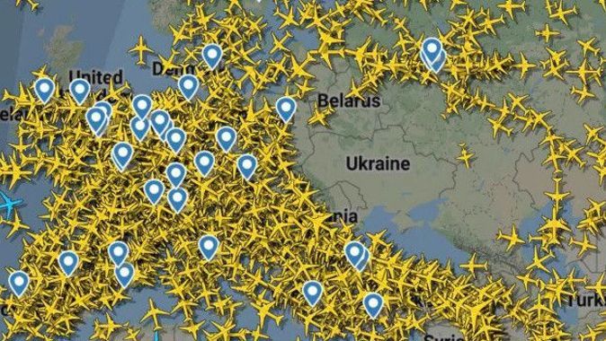 Ülkeler peş peşe açıkladı: Rus uçakları hava sahasına kapatılıyor