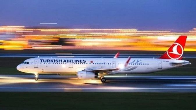 Türk Hava Yolları&#039;ndan Türkiye&#039;ye dönecek yolcular için özel ücret