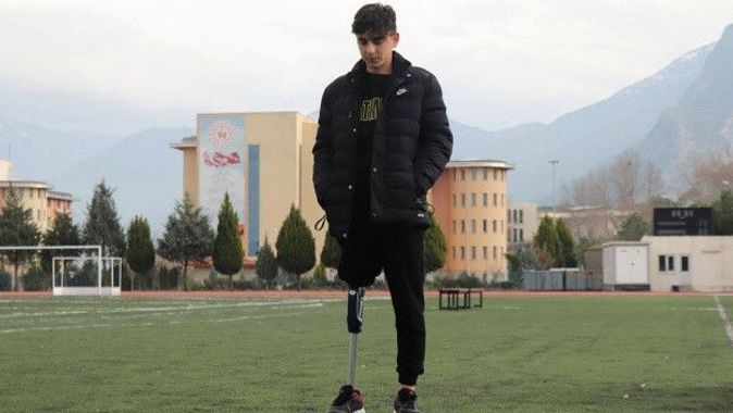 Ampute futbolcunun protez bacağına haciz geldi
