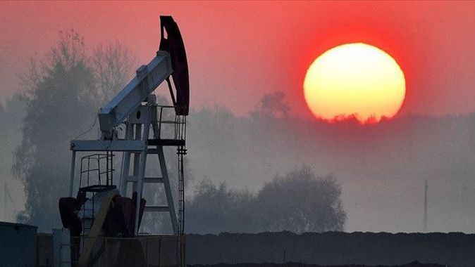 Brent petrolün varil fiyatında düşüş