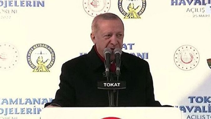 Erdoğan: Fedakarlıklarımıza değecek müreffeh bir gelecek bizi bekliyor