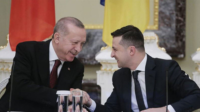 Erdoğan&#039;dan Ukrayna diplomasisi: Johnson ve Zelenskiy ile görüştü