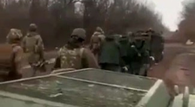 Ukrayna ordusu, Harkov’da Rus askerlerini rehin aldı