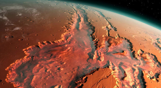 Bilim dünyası Mars&#039;ta 94 dakika süren depremi tartışıyor