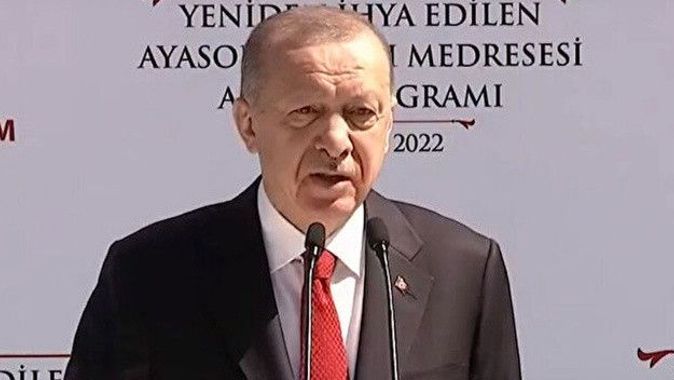 Erdoğan: Ayasofya Fatih Medresesi ile bir eseri daha şehrimize kazandırıyoruz