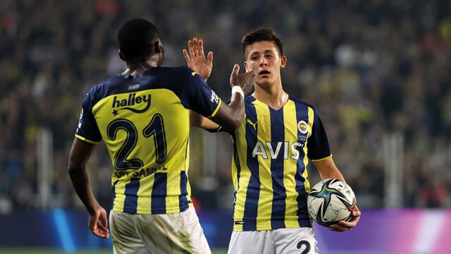 Fenerbahçe galibiyet serisini sürdürdü: Kadıköy&#039;de sürpriz yok