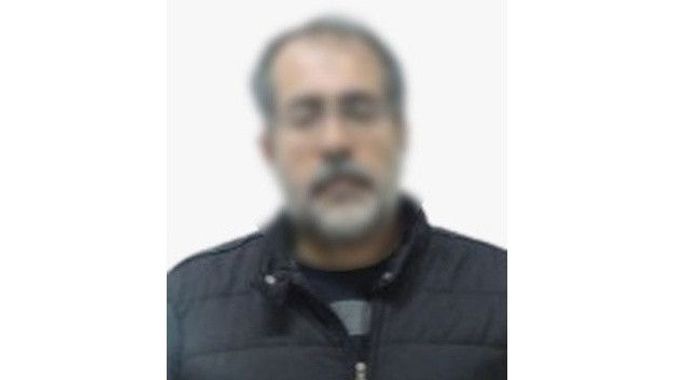 İstanbul&#039;da terör operasyonu: Dağ kadrosuna eleman toplayan öğretmen yakalandı!