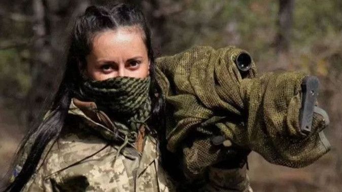 Ukrayna’da “Kömür” kod adlı nişancı Rus askerlerinin kabusu oldu!