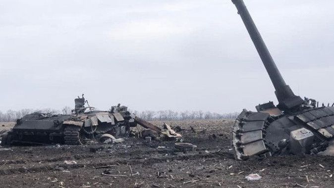 Ukrayna, Rusya’ya ait askeri araçların imha görüntülerini yayınladı