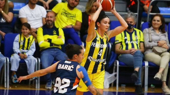 Fenerbahçe Safiport, ÇBK Mersin Yenişehir Belediyesi maçını kazanırsa üst üste 4. kez şampiyon olacak