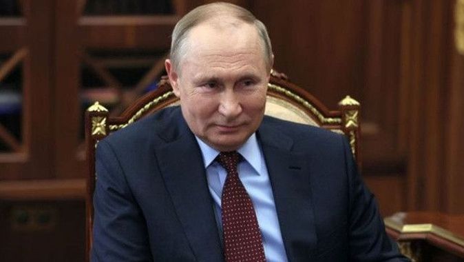 İngiliz basını: Putin görevi  devretti, savaşa odaklanacak
