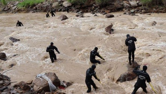 Kaza sonrası suda kaybolan Fevzi Bulut için Ankara’dan özel ekip gönderildi