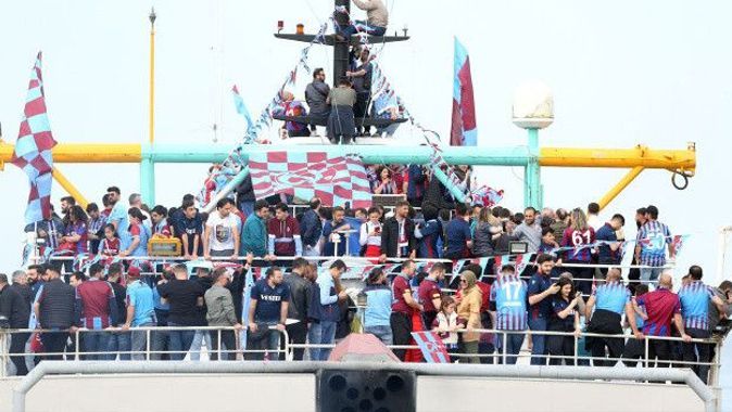 Trabzonspor &quot;Şampiyonların Filosu&quot; denize açıldı