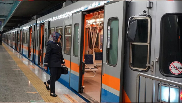 Yenikapı-Atatürk Havalimanı metro hattında arıza meydana geldi