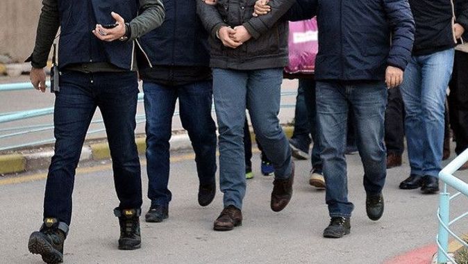 Ankara merkezli 5 ilde operasyon FETÖ ve DEAŞ bağlantılı 24 kişiye gözaltı