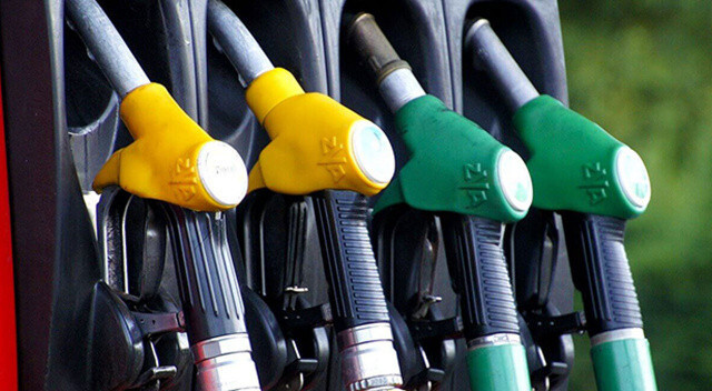 Araç sahipler dikkat! Motorin ve LPG’nin ardından benzine de zam göründü: Yarın geceden itibaren geçerli (9 Haziran 2022 akaryakıt fiyatları)