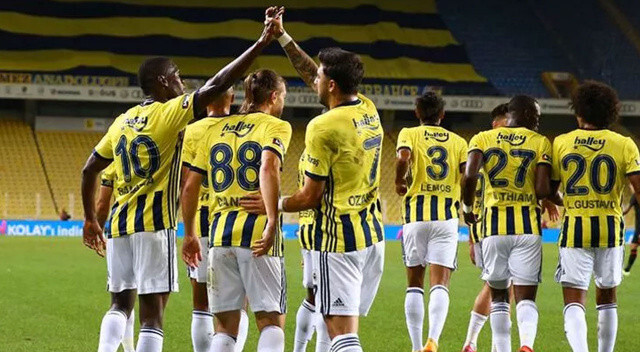 Fenerbahçe Konyaspor’un yıldız için her şeyi göze aldı! Samatta Anadolu’ya gidiyor