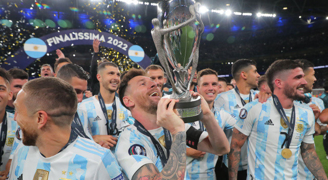 Lionel Messi Finalissima 2022&#039;de şov yaptı, Arjantin İtalya&#039;yı dağıttı